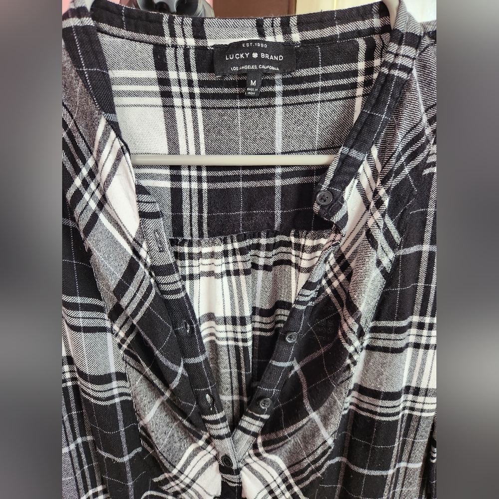 Lucky Brand Women's Medium Top Plaid Bib Front Blouse Black White - Picture 4 of 5